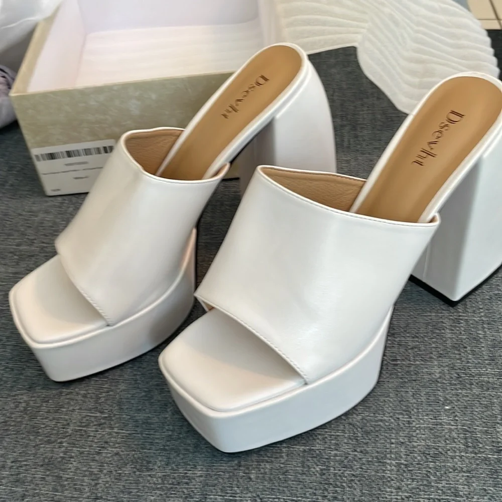 Dsevht nwt chunky